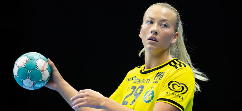 Швеция. 23-летняя полусредняя Фрида Роселль после этого сезона покинет "Севехоф"