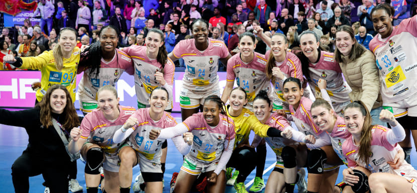 Женская сборная Испании стала жертвой расистских оскорблений во время чемпионата мира. Федерация направила заявление в полицию