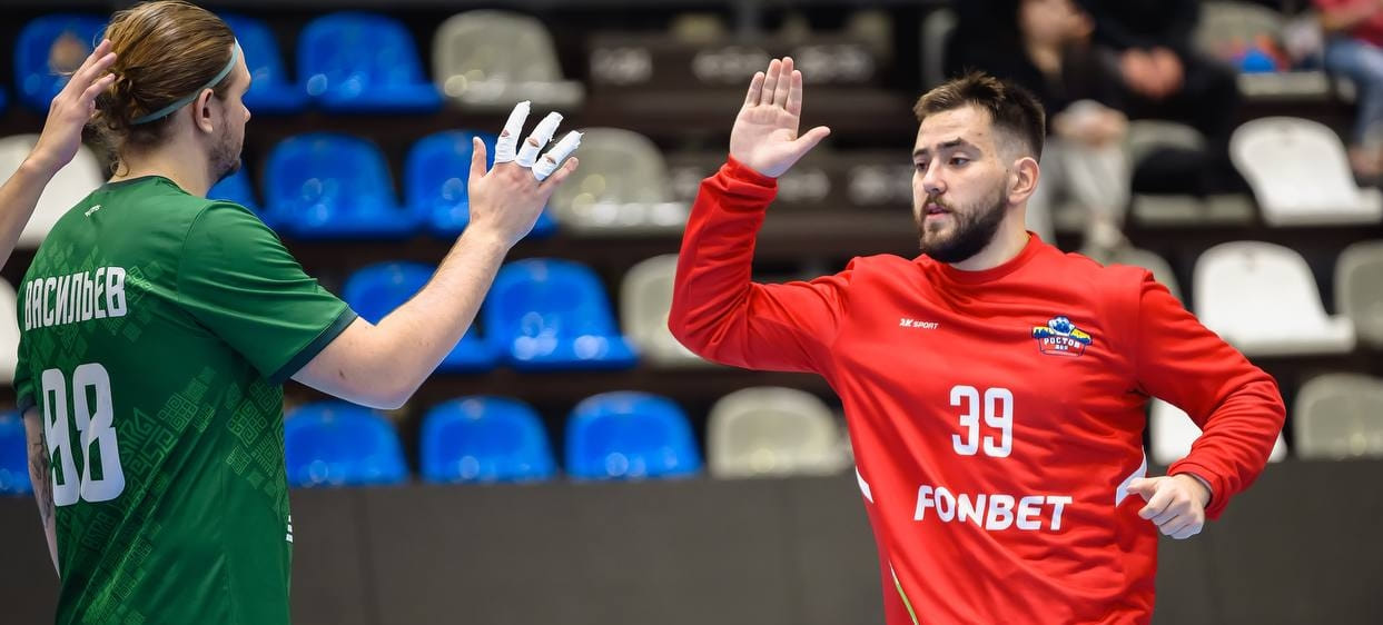 "Сестра отговаривала идти в гандбол. Говорила, тренер злой". Егор Шимоенков — про себя, "Ростов-Дон" и "вышку"