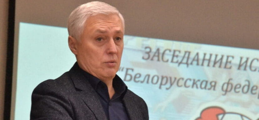 ЧЕ-2022. Юрий Шевцов: "Тренируемся не в полном составе: в сборной несколько человек болеют гриппом. Есть проблема и на вратарской позиции"