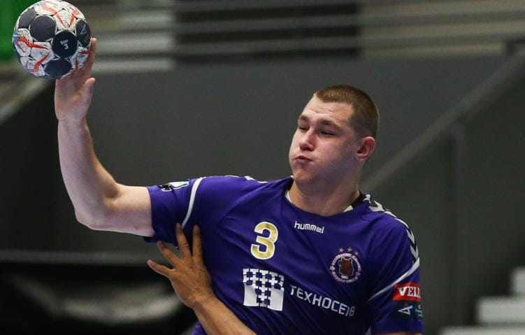 Дмитрий Санталов об уходе из "Чеховских медведей": "Так получилось, что контракт там у меня закончился. А новый не предложили"