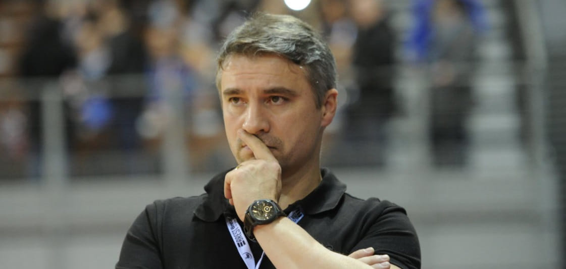 Франция. Лоран Безо: "Возможно, продолжил бы тренировать, будь предложение "Дьера" конкретнее. Я был вторым номером в списке"