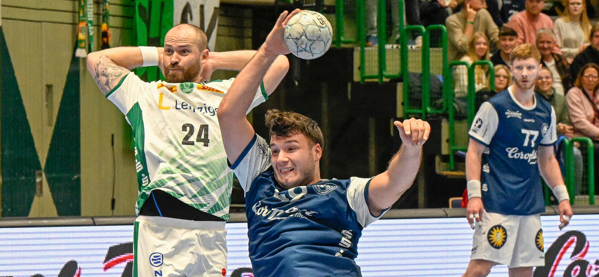 "Мельзунген" притормозил "Лемго", который не знал поражений в восьми матчах подряд, аутсайдеры "Бергиш" и "Лейпциг" сыграли вничью