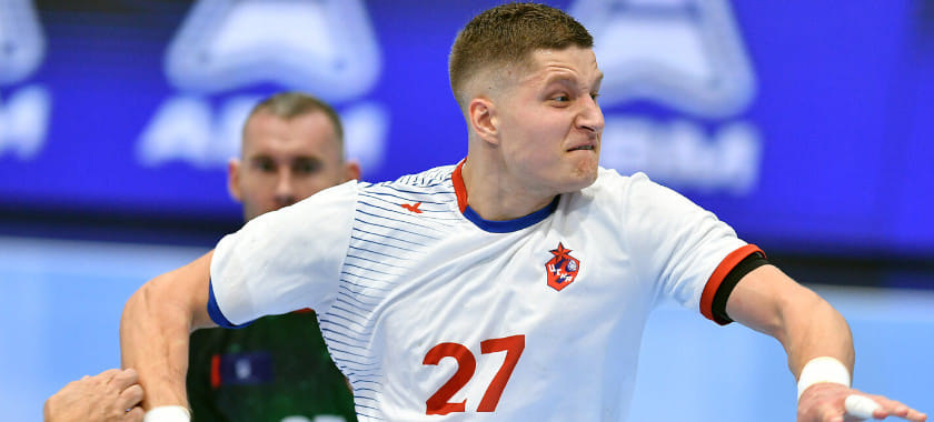 HC CSKA Moscow beat HC Kaustik in a guest match of the championship of Russia. The right wing Ivan Erkanov scored 10 goals