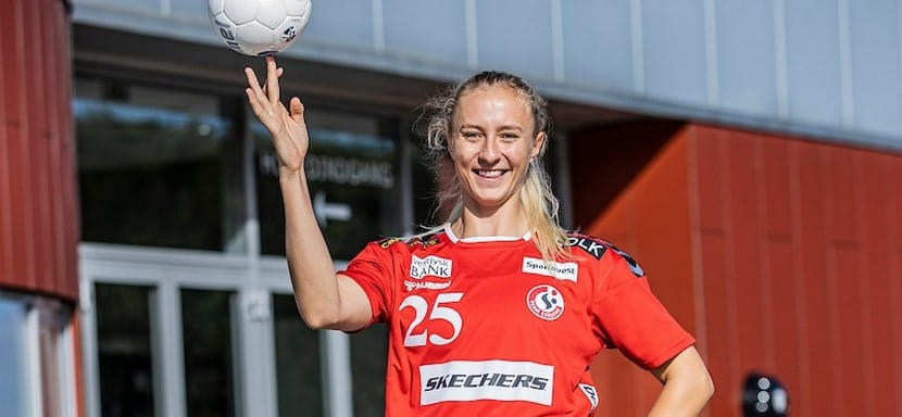 24-летняя норвежка Хенню Рейстад из датского "Эсбьерга" признана лучшей гандболисткой 2022 года по версии портала Handball-Planet