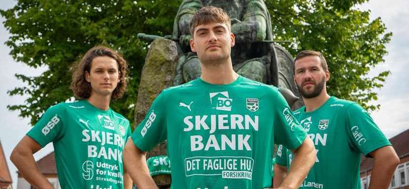 "Скьерн" продлил контракты с Сеньямином Буричем и Ноа Годеном, а также подписал Маркуса Мидтгорда из "Морса"