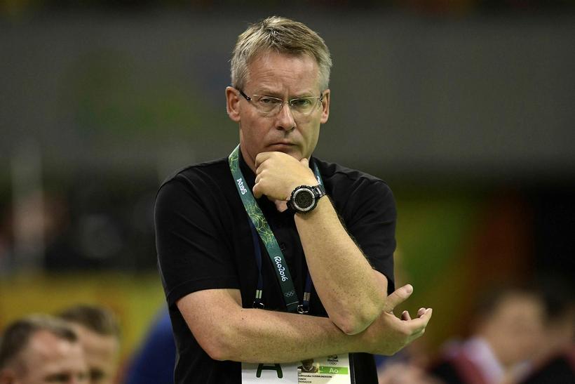 Главный тренер сборной Исландии Гудмундур Гудмундссон: "Мы начали трехлетний проект, чтобы достичь прежних результатов"