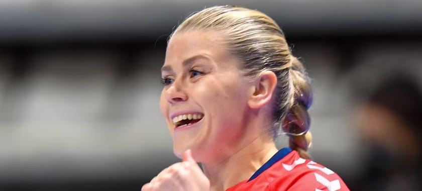 ЧЕ-2022. Лучший бомбардир чемпионата Дании Эмили Ховден о турнире: "Это будет как минимум очень весело"