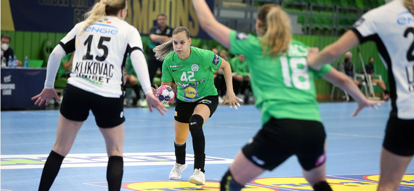 Delo Лига чемпионов. "Ференцварош" одолел "Бухарест" благодаря голу на последних секундах. Сираба Дембеле провела первый матч с апреля