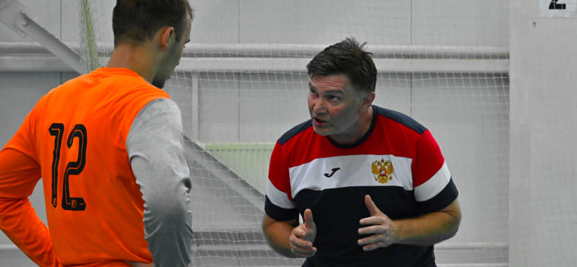 Тренер Роман Фитилёв о сборах национальной команды России: "В основном практиковали быстрый гандбол. Далеко не все клубы в стране это делают"