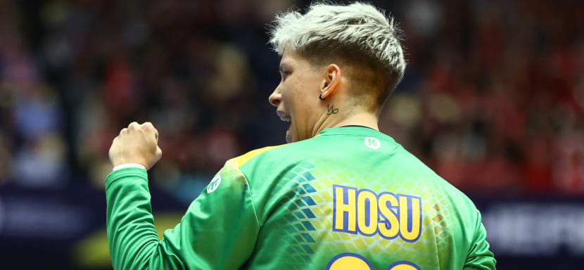 Вратарь сборной Румынии и "Бухареста" Дачяна Хосу с нового сезона будет защищать цвета румынской "Глории Бистрицы"