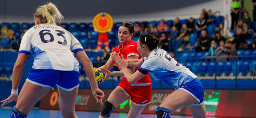 23 апреля. Прямые трансляции матчей финального дня Olimpbet Кубка дружбы. Россия — Беларусь; Россия (U-20) — "GoldHand United" (ВИДЕО)