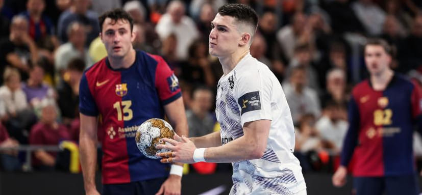 Лидеры турнирной таблицы "Пари Сен-Жермен" и "Нант" одержали очередные победы в мужском чемпионате Франции