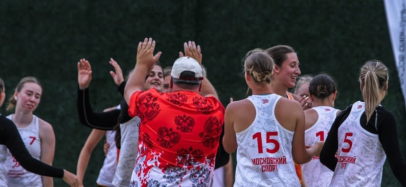 Известен состав команды "Московская гандбольная академия" на финальный этап женского чемпионата России по пляжному гандболу