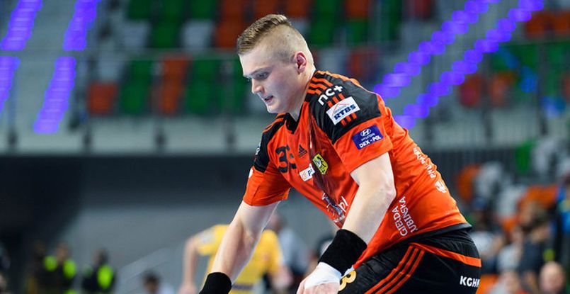 Польша. Линейный Давид Давидзик перешел из "Заглембе" в клуб "Азоты"