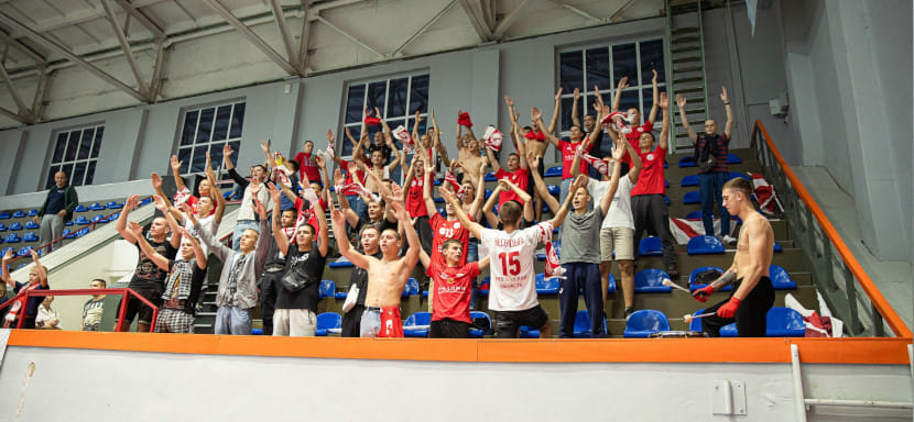 Дублю "Донских Казаков” присуждены два технических поражения за неявку на матчи в Снежинске. Клуб оштрафован на 300 000 рублей