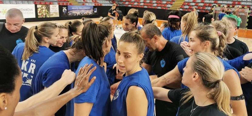 Товарищеский матч. Шесть голов россиянки Дарьи Дмитриевой не помогли словенскому "Криму" в спарринге с черногорской "Будучностью"