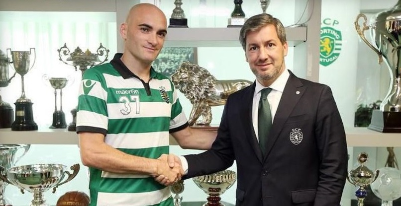 Лиссабонский "Спортинг" продлил контракты с Иваном Никчевичем и Бошко Белановичем