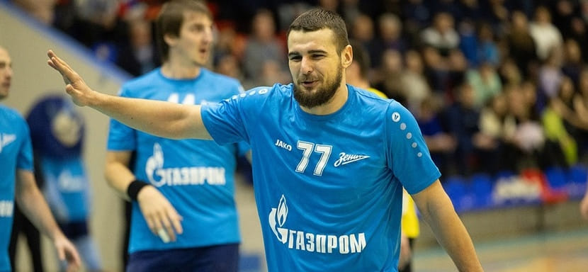 Россия. "Чувствую волнение, это мой первенец". У линейного "Зенита" Алексея Чиркова родилась дочь Антонина (ВИДЕО)