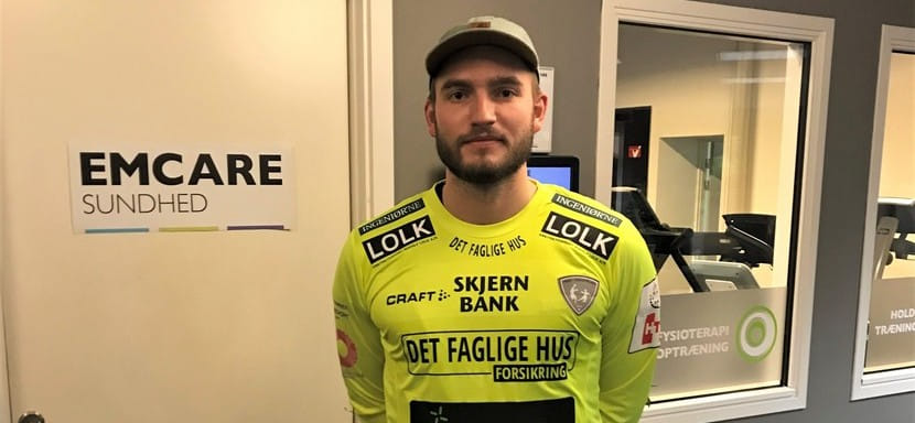 Дания. Вратарь сборной Исландии Агуст Бьоргвинссон ближайшим летом сменит "Колдинг" на "Рибе-Эсбьерг"