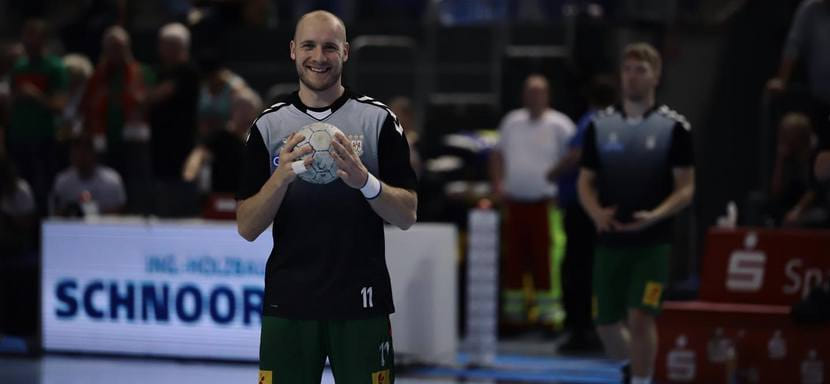 Бундеслига. Правый крайний Даниэль Петтерссон и левый полусредний Филип Вебер пролонгировали контракты с "Магдебургом"