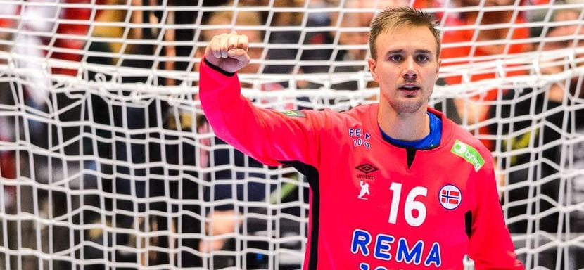 Голкипер сборной Норвегии и шведского "Кристианстада" Эспен Кристенсен объявил об окончании карьеры в национальной команде