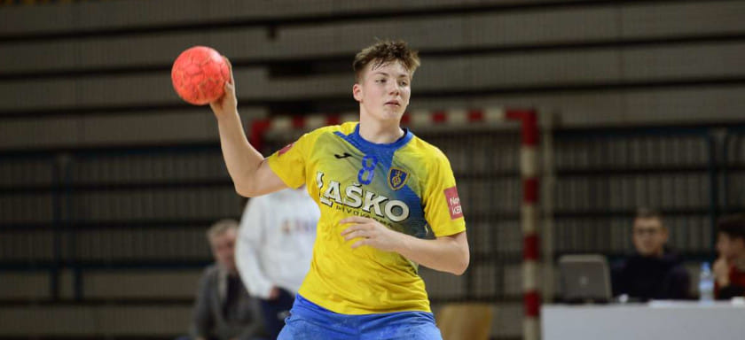 Третий бомбардир молодёжного ЧМ-2025 Алюш Анжич подписал первый профессиональный контракт со словенским "Целе"