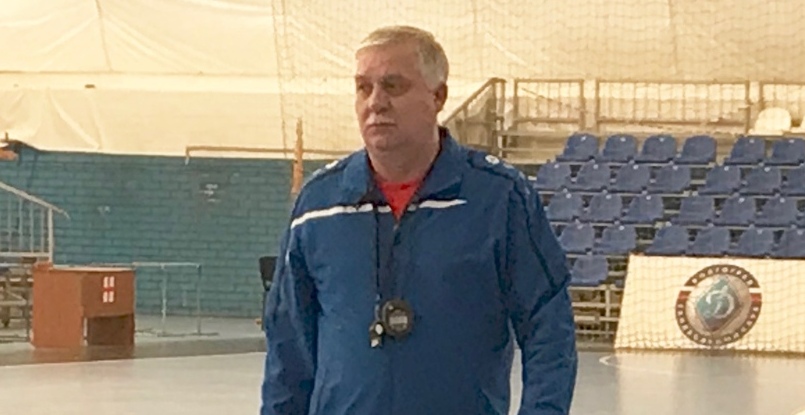 Суперлига. Женщины. Николай Измайлов: "У нас сейчас плотнейший график — за неделю пять игр. А паузы заполняем в автобусе"