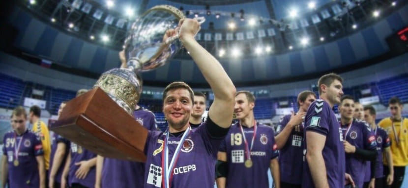 Суперкубок России. Дмитрий Ковалев: "Будет напряженный матч, но если "медведи" сыграют на своем уровне, то они победят"