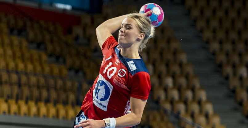 Девушки. ЧЕ-2019. Сборная Норвегии (U-17) победила команду Австрии в основном раунде турнира