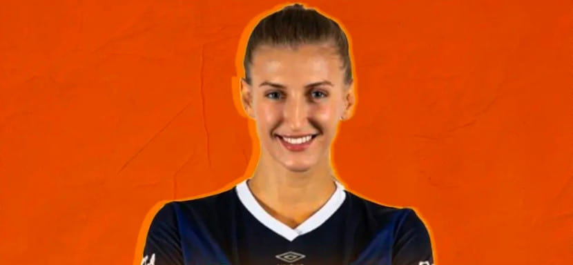 Турция. Полусредняя "Коньяалты" Алёна Ихнева — игрок недели в чемпионате страны. Валерия Бараник — в символической сборной