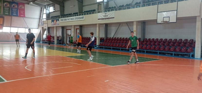 Гродненский "Кронон" продолжает подготовку к новому сезону. Команда вернулась в Гродно после сбора