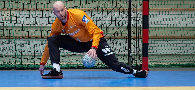 Вратарь Барт Равенсберген порвал "кресты" на тренировке. "Вецлар" в поисках замены нидерландцу