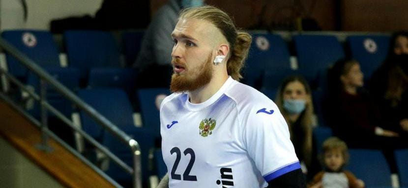 Словакия. Линейный румынского "Васлуя" и сборной России Вячеслав Касаткин станет партнером Романа Царапкина в "Татране"