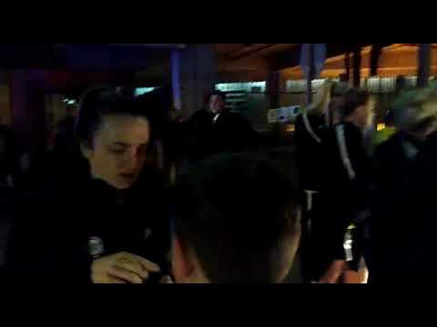 Болельщики "Ростов-Дона" провожают команду после "Дело финала четырех" женской Лиги чемпионов