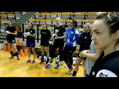 "Ростов-Дон" всей командой поздравил Елену Сливинскую с днем рождения