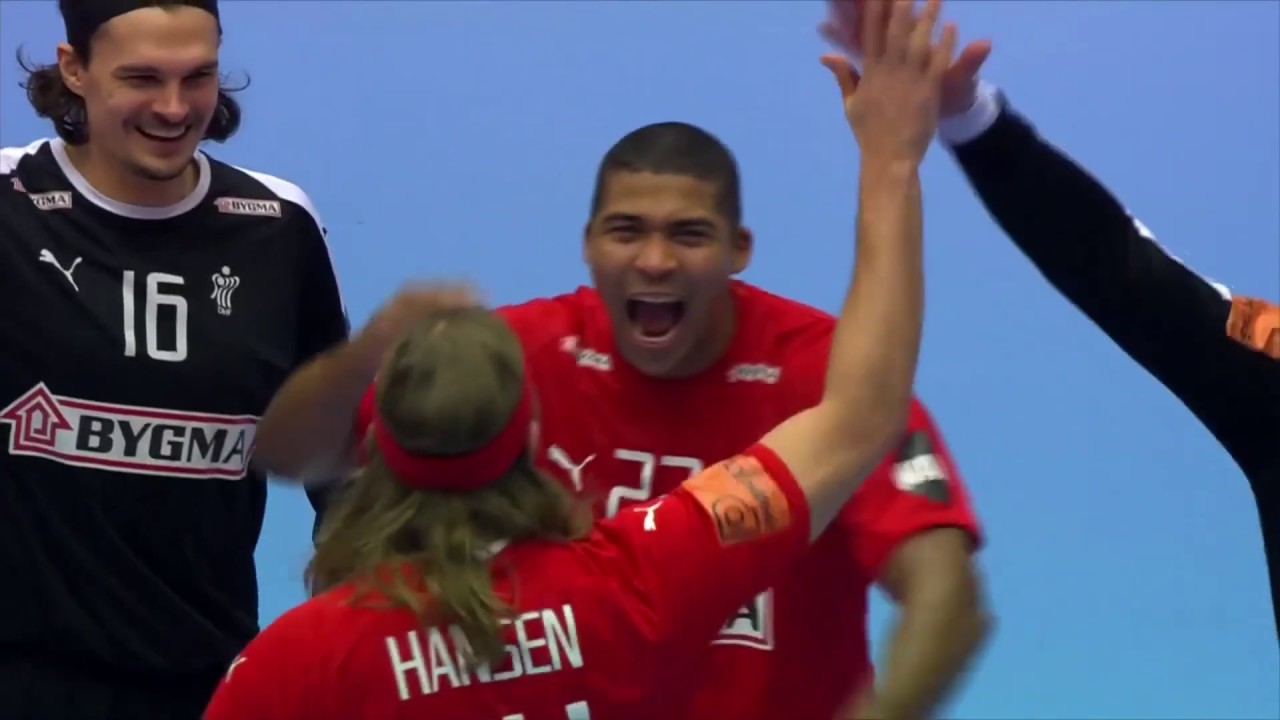 Огненная игра Микеля Хансена в матче против Норвегии!