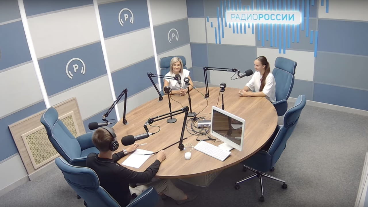 Спортивная среда. Анна Сидоричева, Ксения Мухина