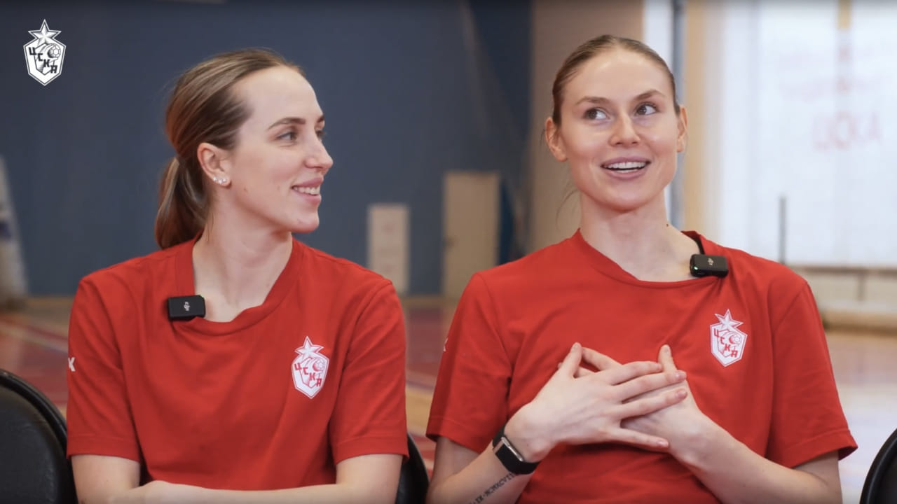 "Подружки". Антонина Санталова и Юлия Козаченко